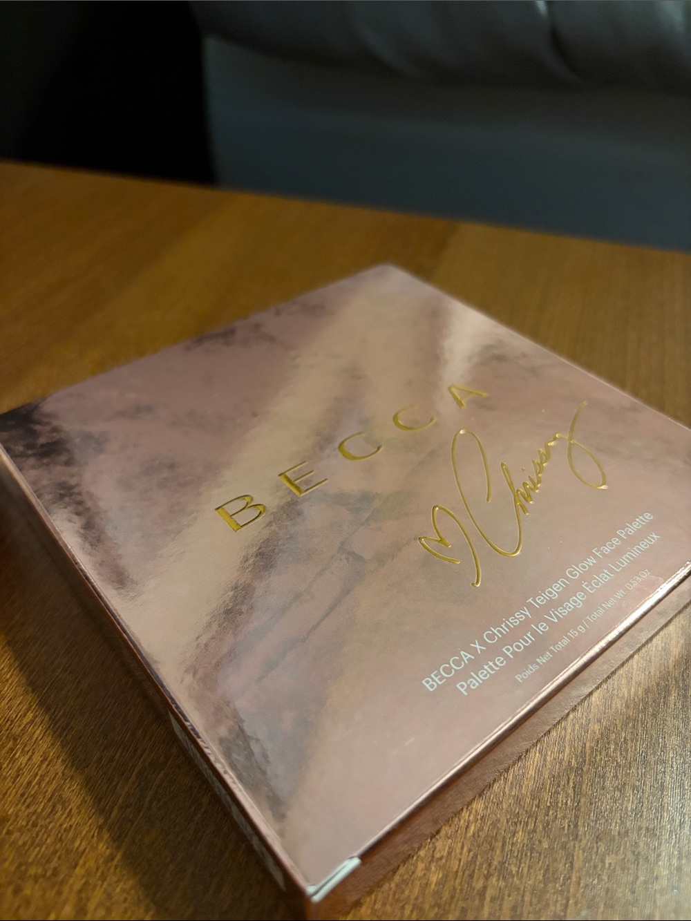BECCA Chrissy Metallic Rose Gold Compact Glow Palette
